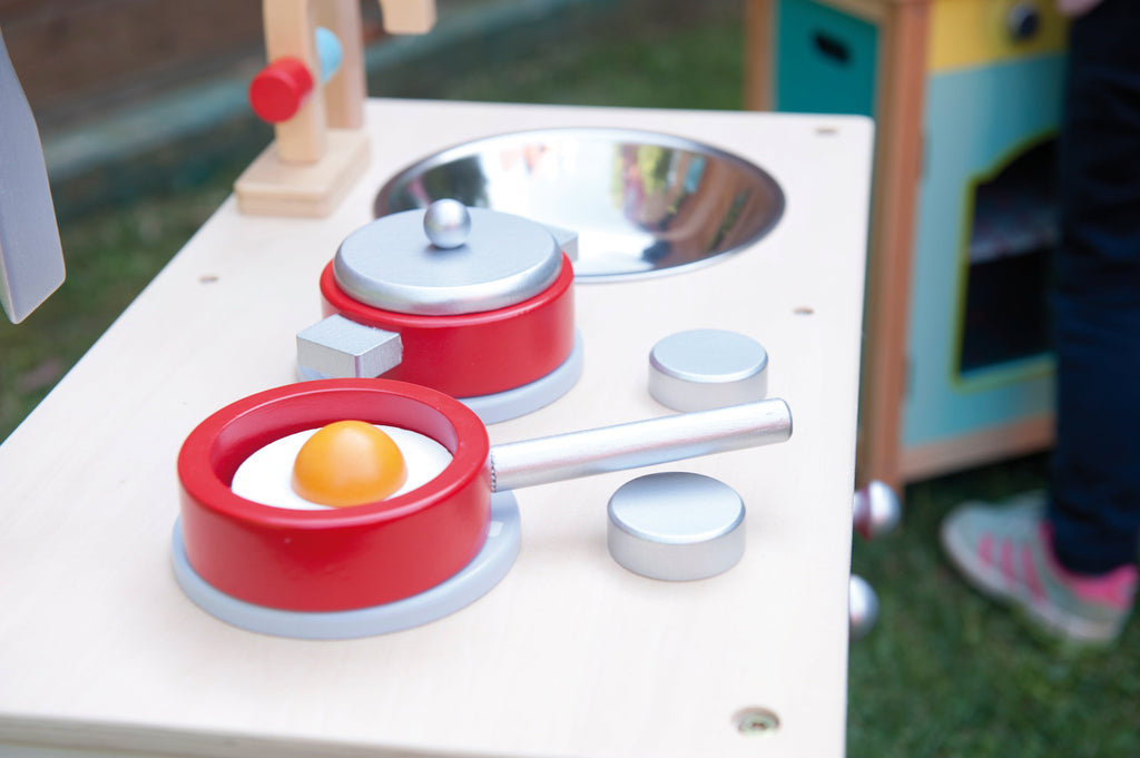 6 piece wooden play kitchen.