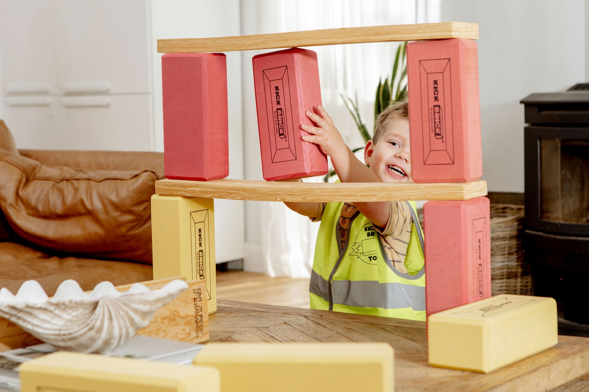 Red/Yellow Single Pack  —  25 Bricks