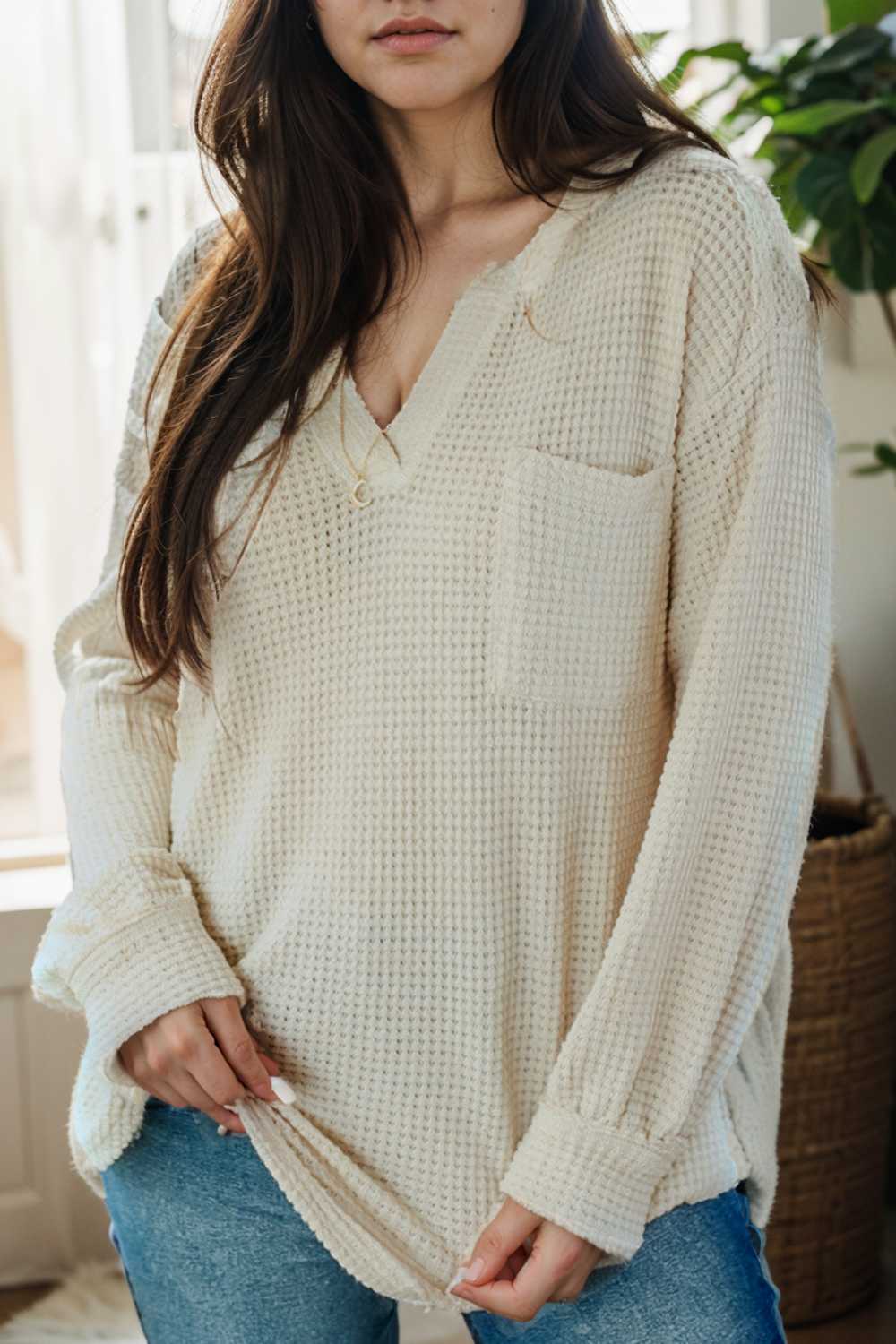 deep v neck long sleeve knitted sweater