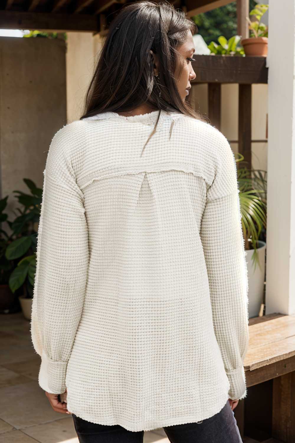 deep v neck long sleeve knitted sweater