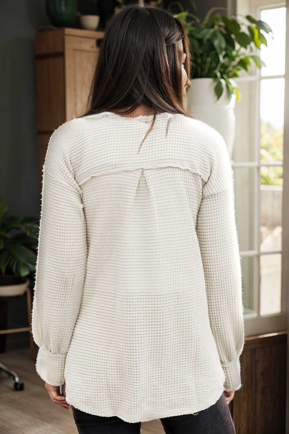 deep v neck long sleeve knitted sweater