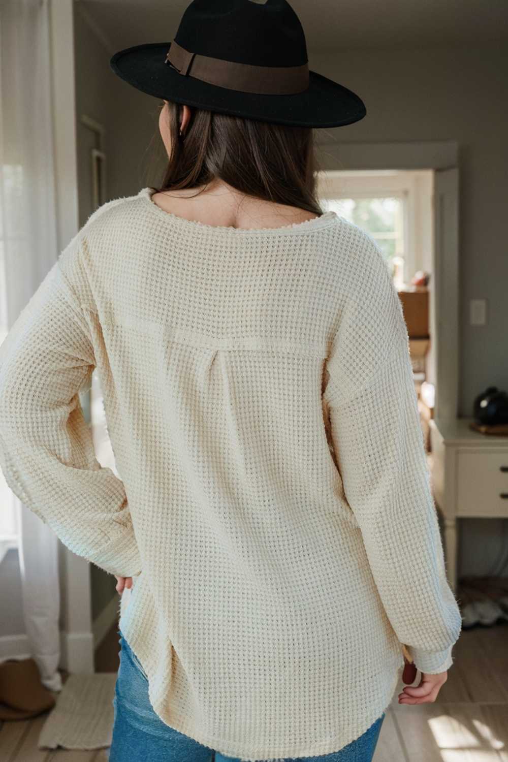 deep v neck long sleeve knitted sweater