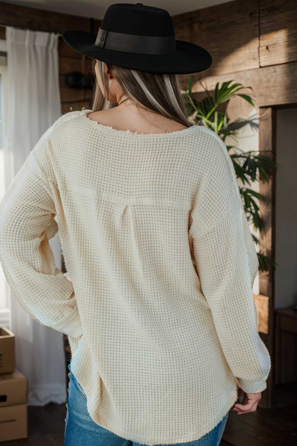 deep v neck long sleeve knitted sweater