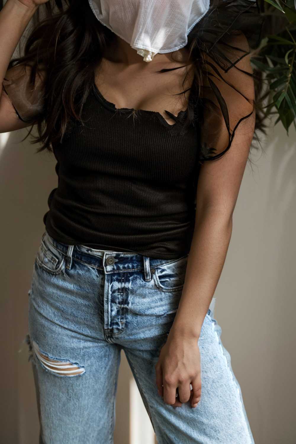 simple round neck pleated short sleeve t shirt circular cap drop shoulder scoop jewel closed